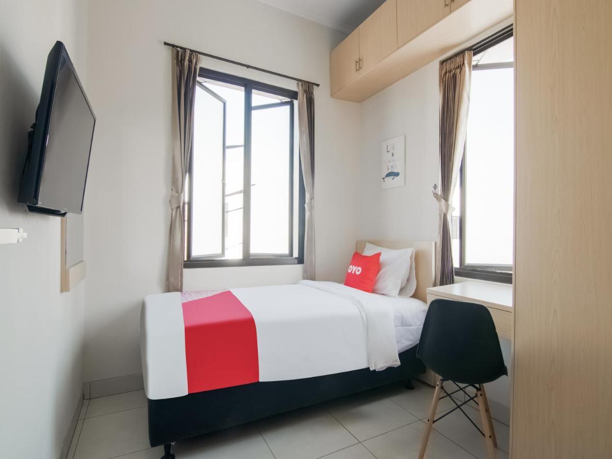 Oyo 3824 Columbus Residence J1 Telukjambe Екстериор снимка