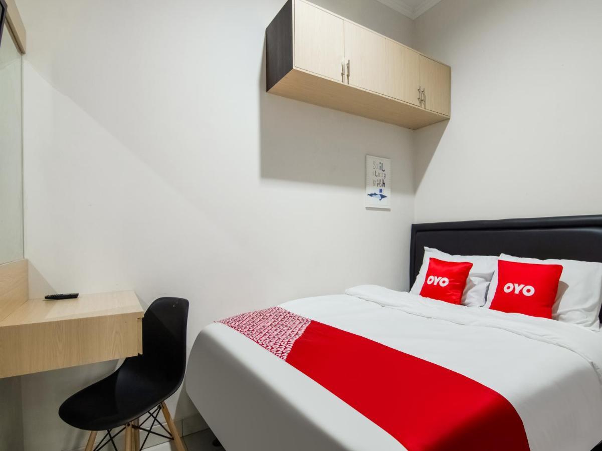 Oyo 3824 Columbus Residence J1 Telukjambe Екстериор снимка
