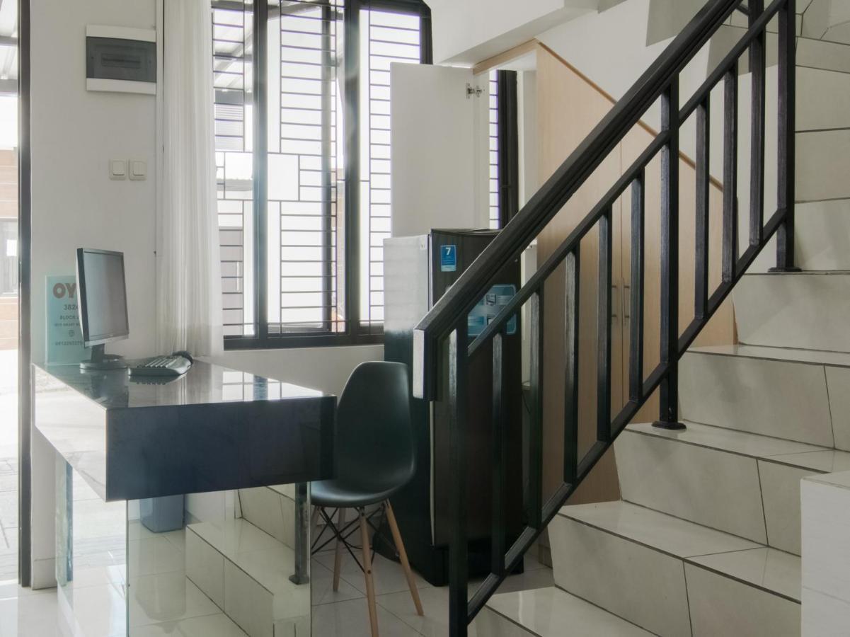 Oyo 3824 Columbus Residence J1 Telukjambe Екстериор снимка